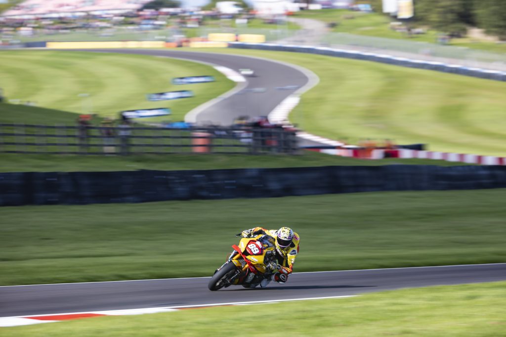 TAG RACING ENDURE CHALLENGING WEEKEND AT DONINGTON PARK